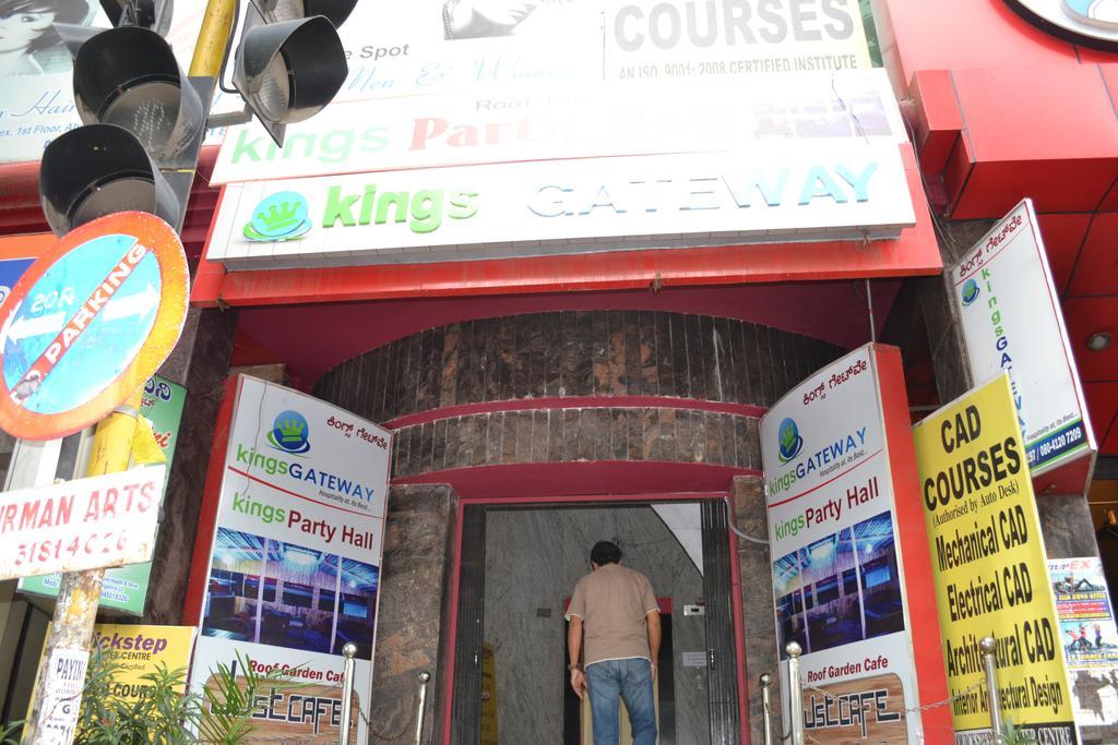 Hotel Kings Gateway Bangalore Exterior foto